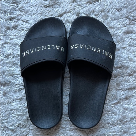 Balenciaga Black Minimalist Slides - Picture 1 of 2